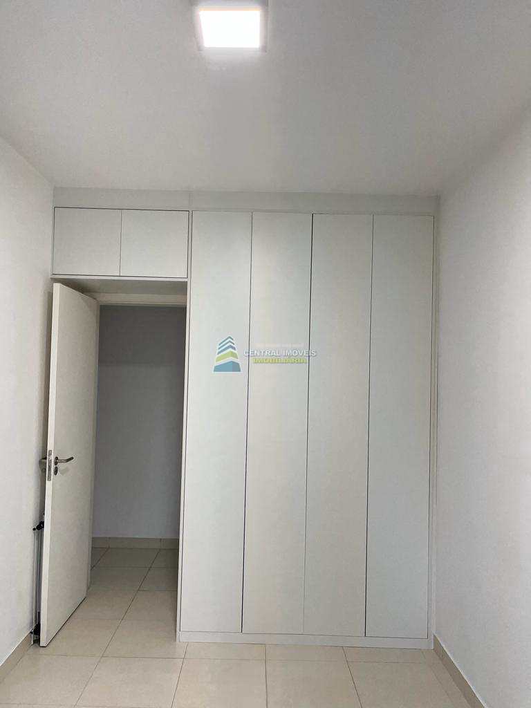 Apartamento à venda com 2 quartos, 80m² - Foto 23