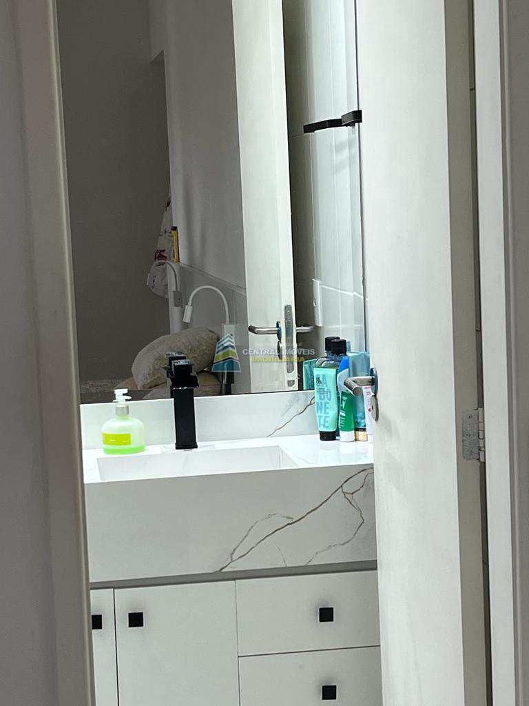 Apartamento à venda com 2 quartos, 80m² - Foto 20