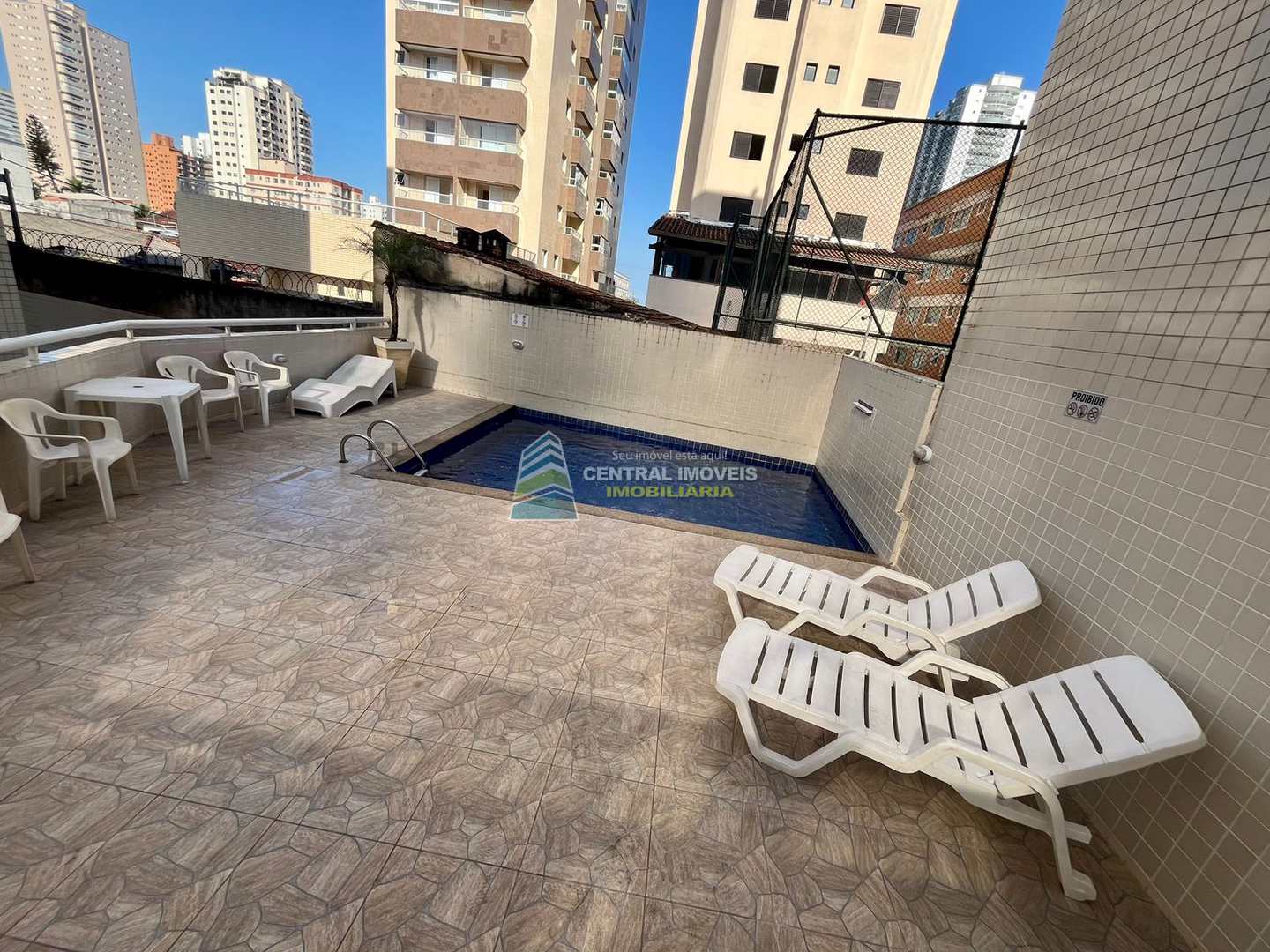 Apartamento à venda com 1 quarto, 38m² - Foto 17