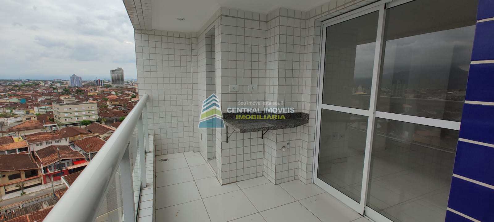 Apartamento à venda com 2 quartos, 75m² - Foto 2