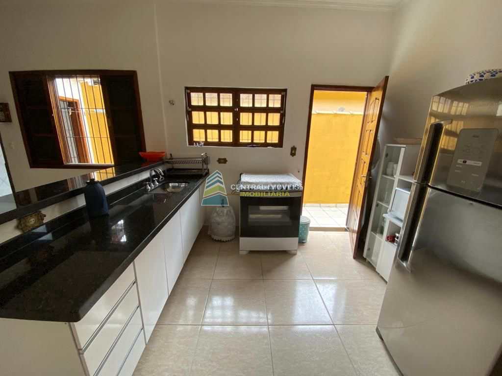 Casa à venda com 2 quartos, 150m² - Foto 8