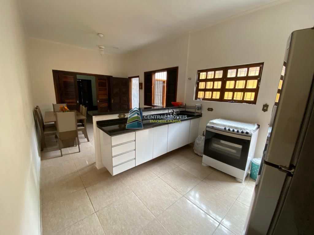 Casa à venda com 2 quartos, 150m² - Foto 7