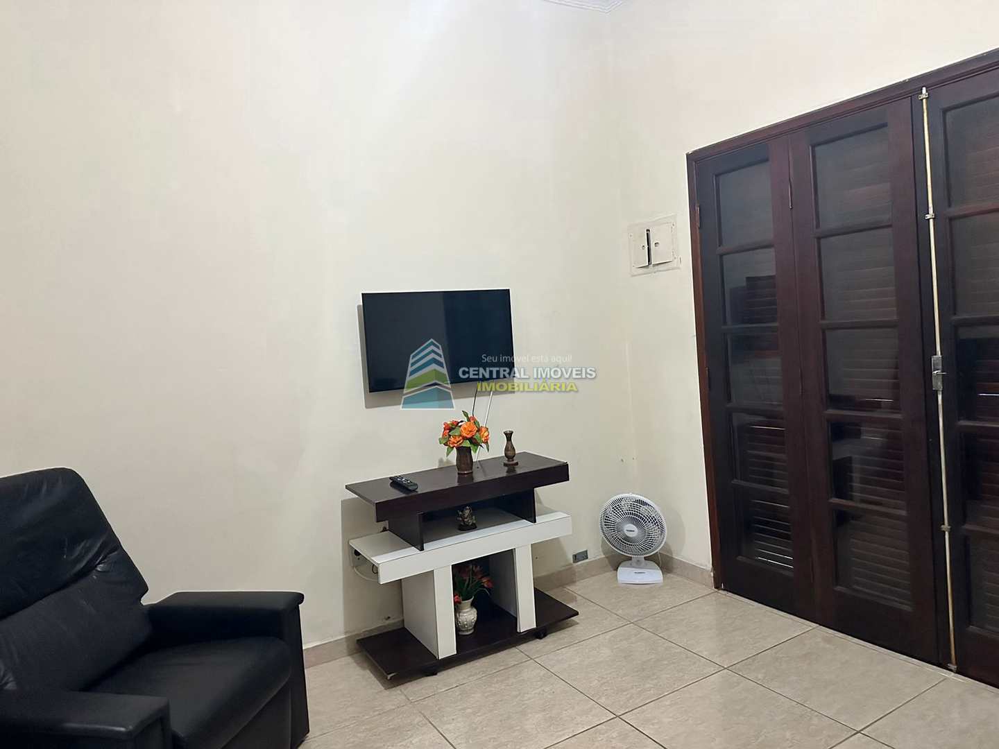 Casa à venda com 2 quartos, 150m² - Foto 9