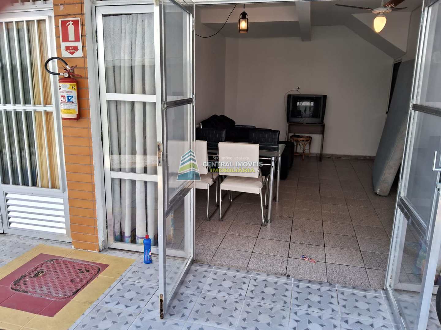 Apartamento à venda com 1 quarto, 59m² - Foto 11