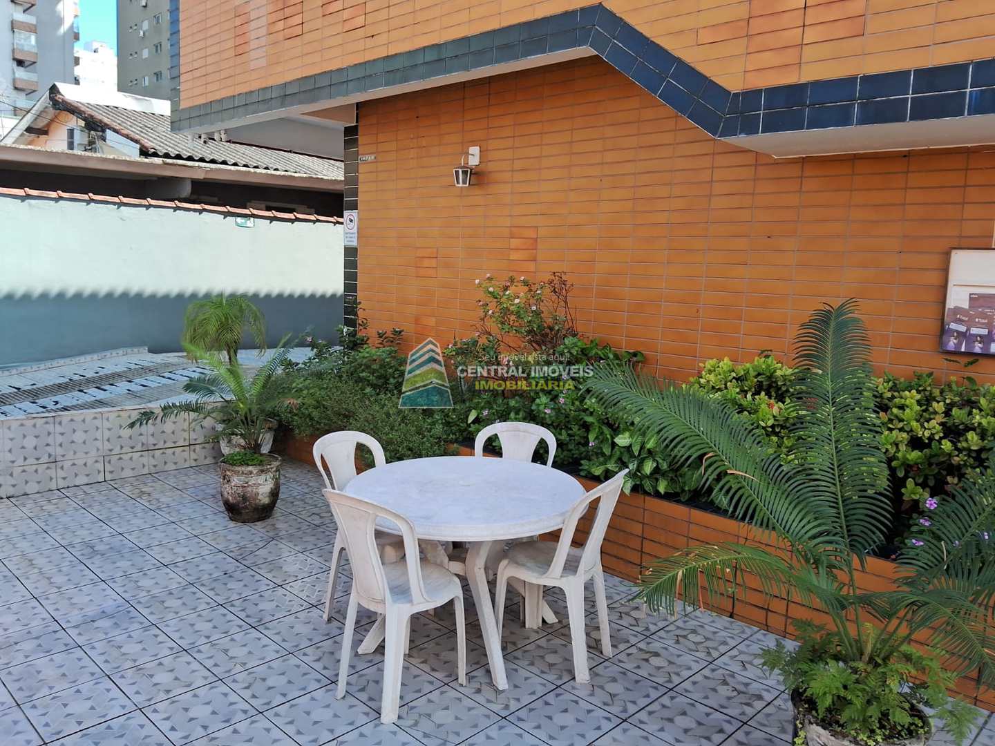 Apartamento à venda com 1 quarto, 59m² - Foto 2