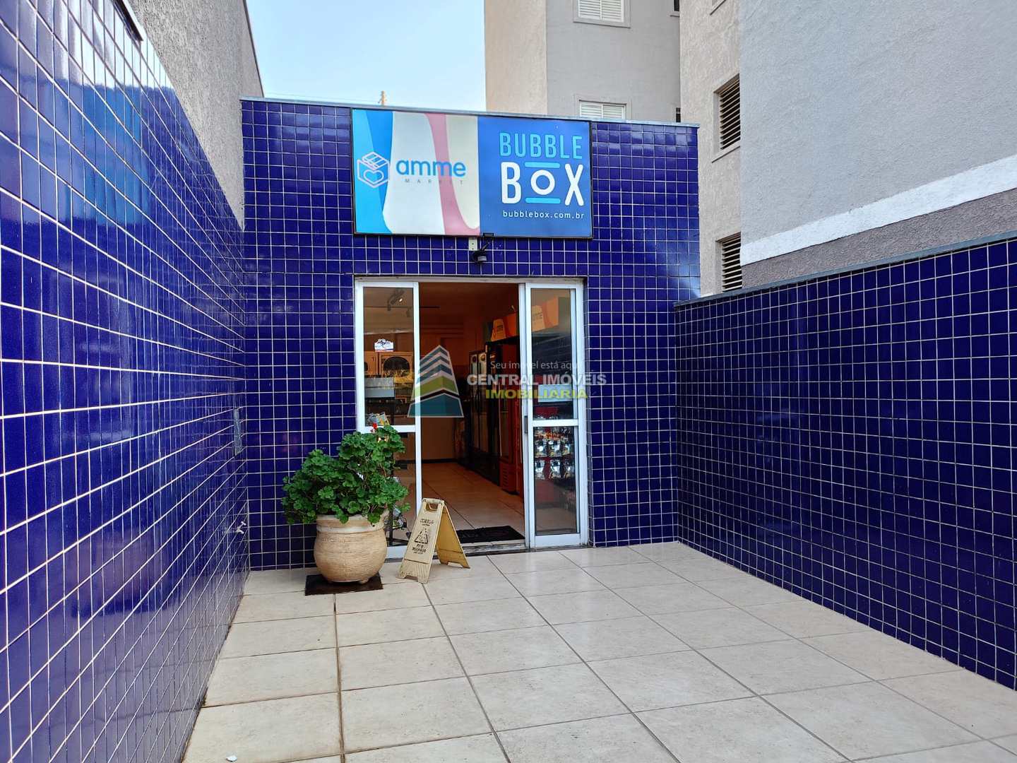 Apartamento à venda com 2 quartos, 56m² - Foto 26