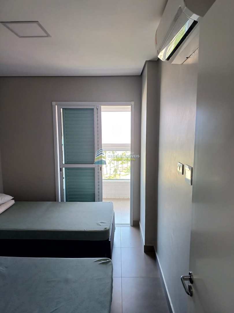 Apartamento à venda com 2 quartos, 66m² - Foto 13