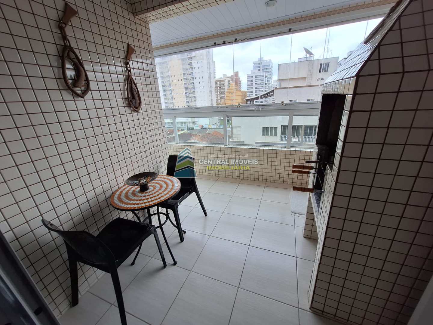 Apartamento à venda com 2 quartos, 95m² - Foto 4