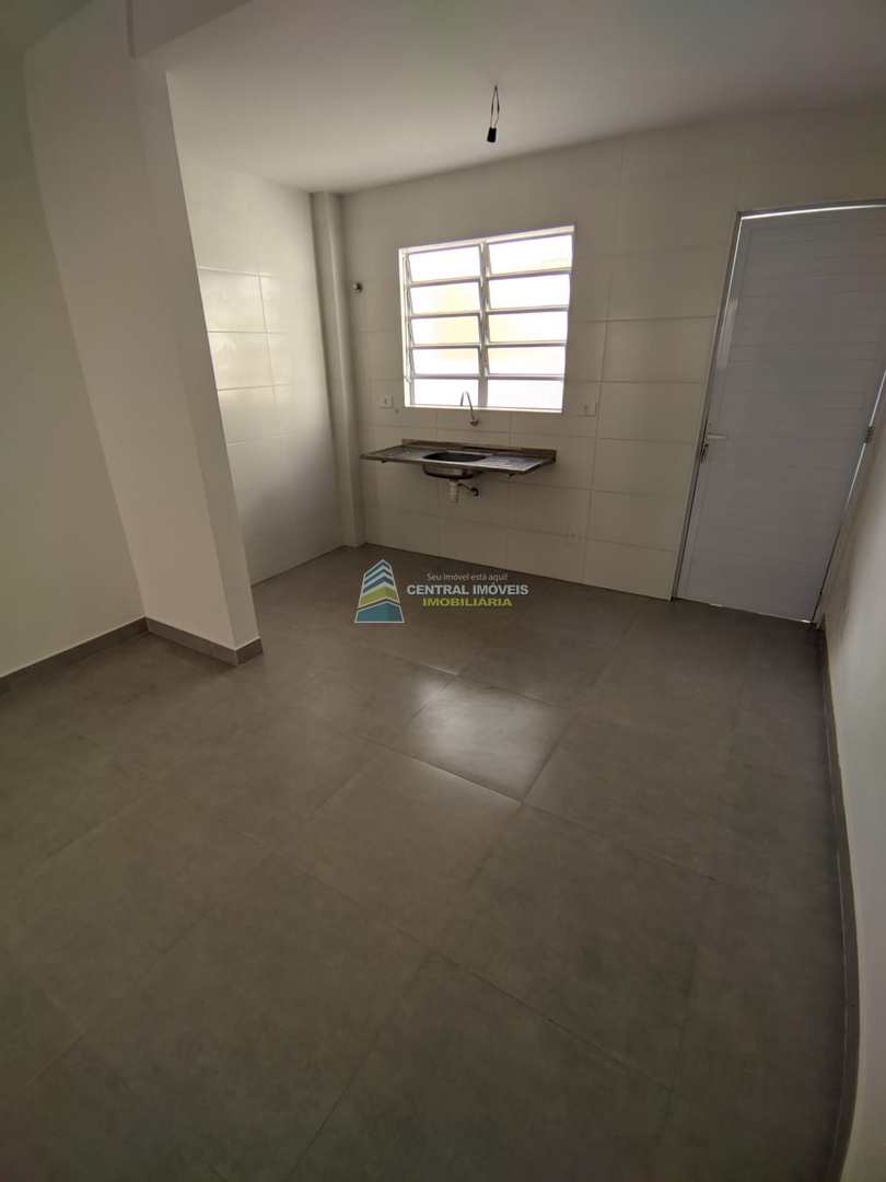 Sobrado para alugar com 2 quartos, 62m² - Foto 4