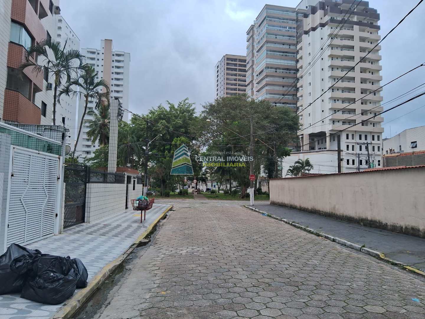 Apartamento para alugar com 1 quarto, 69m² - Foto 2