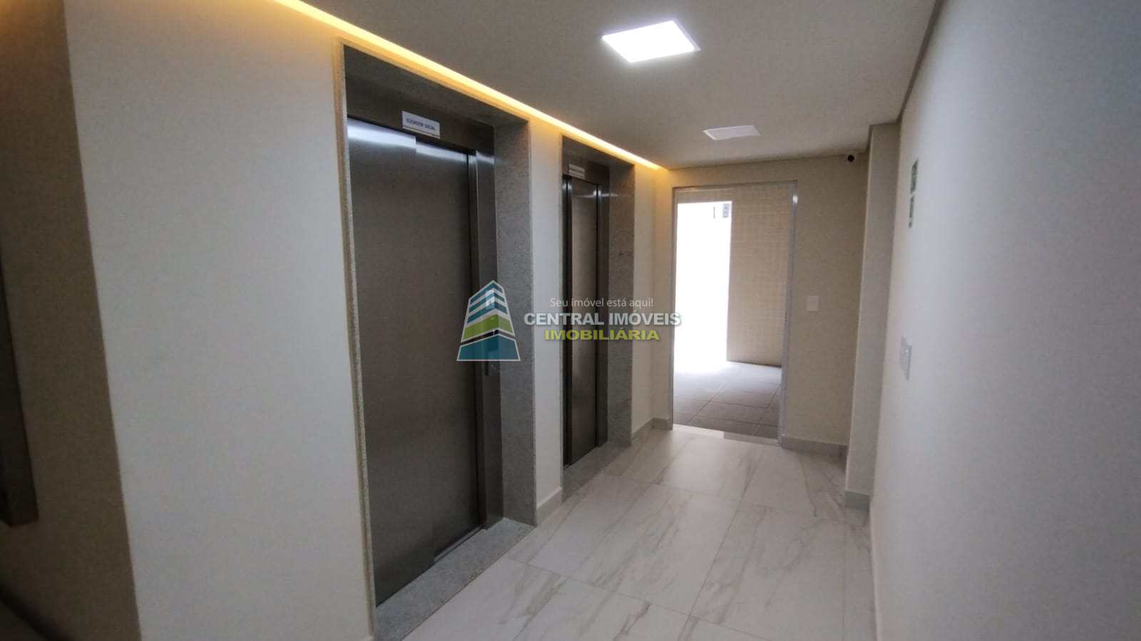 Apartamento à venda e aluguel com 2 quartos, 64m² - Foto 30