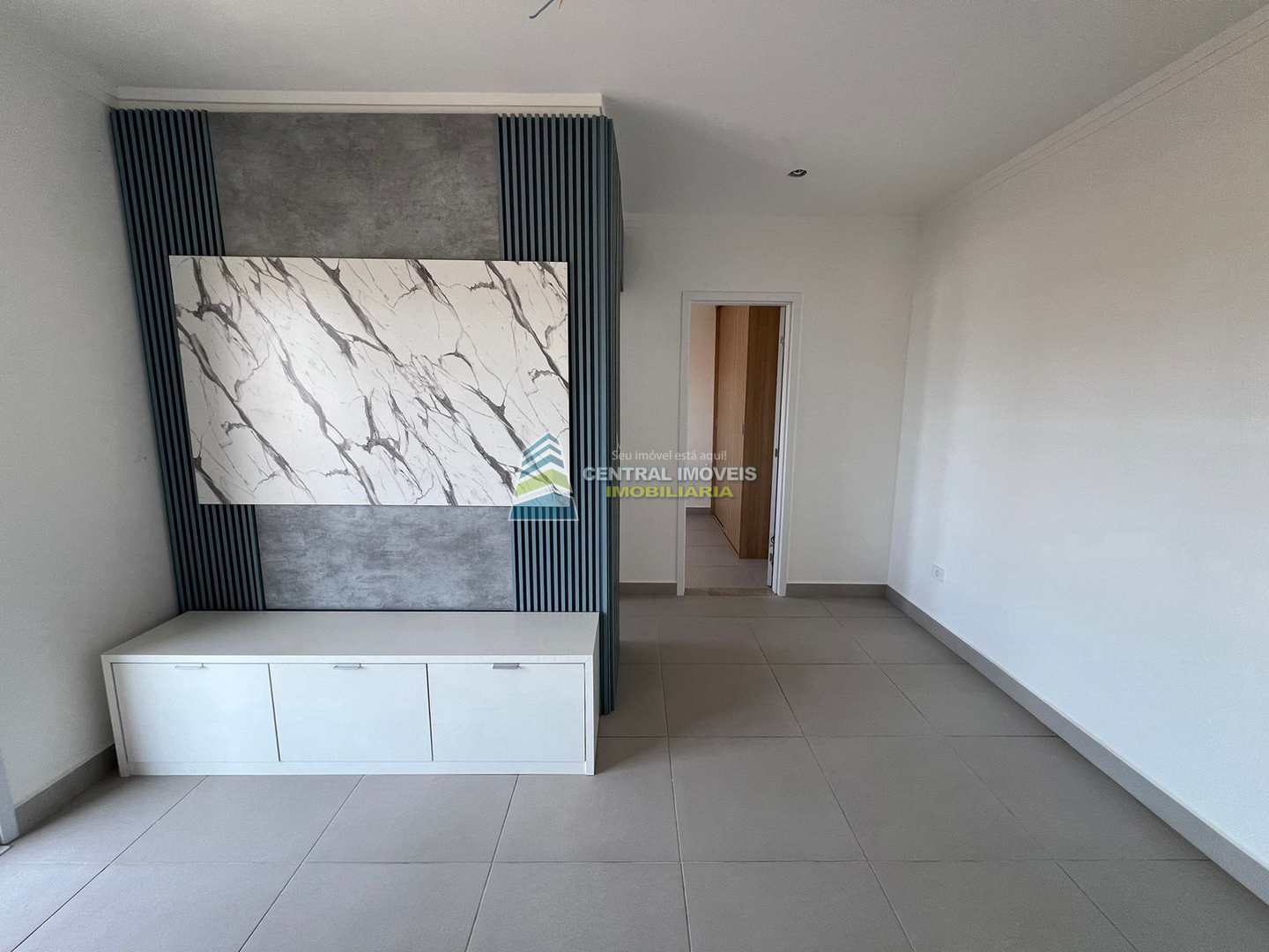 Apartamento à venda com 1 quarto, 43m² - Foto 2