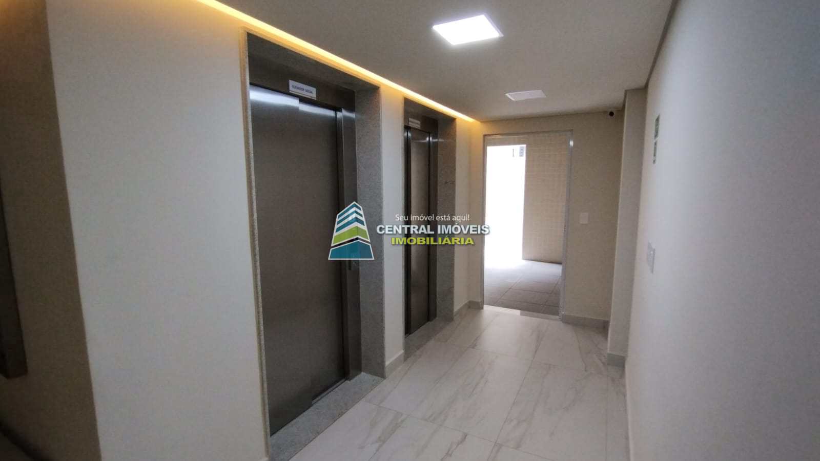 Apartamento à venda com 1 quarto, 43m² - Foto 36