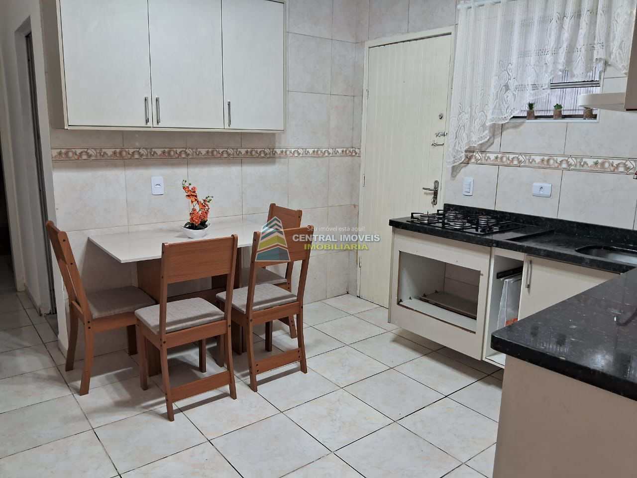 Casa à venda com 2 quartos, 90m² - Foto 23