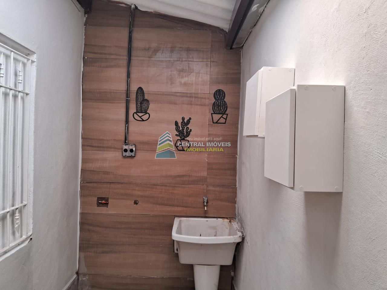 Casa à venda com 2 quartos, 90m² - Foto 8