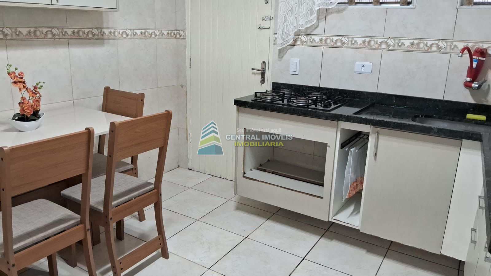 Casa à venda com 2 quartos, 90m² - Foto 22