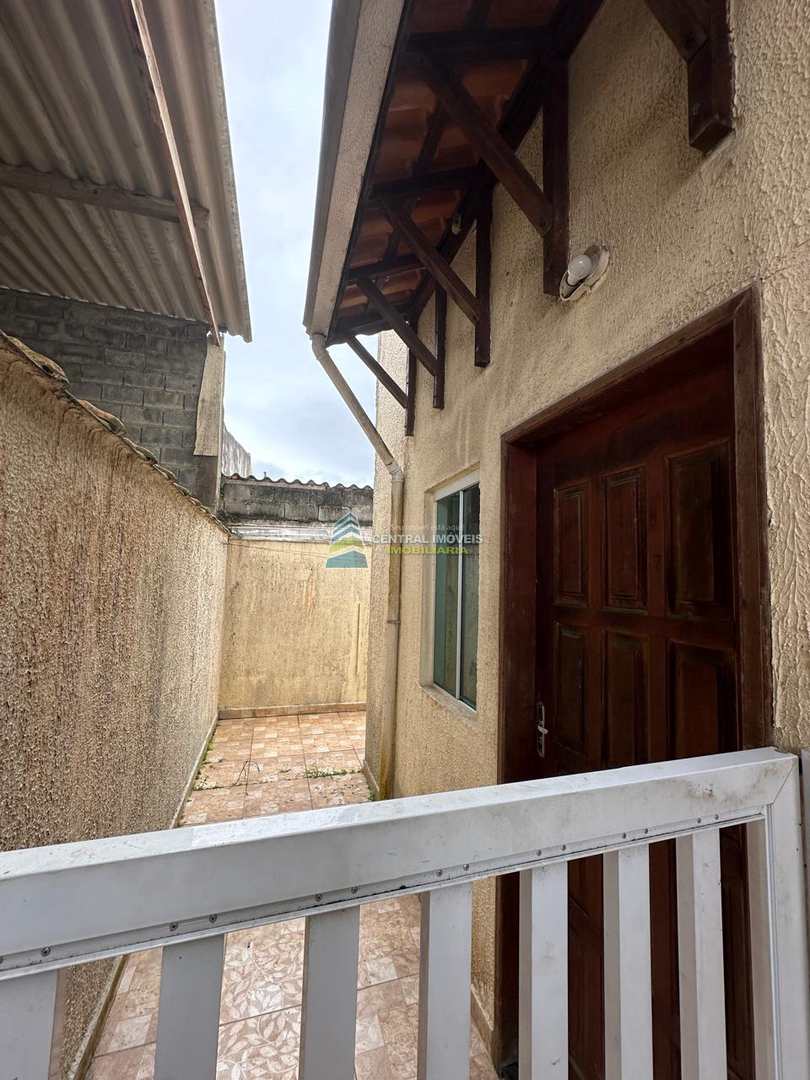 Sobrado à venda com 2 quartos, 50m² - Foto 2