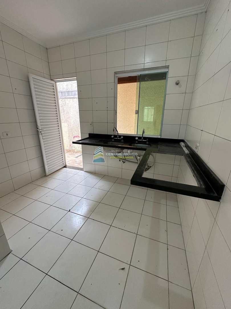 Sobrado à venda com 2 quartos, 50m² - Foto 12