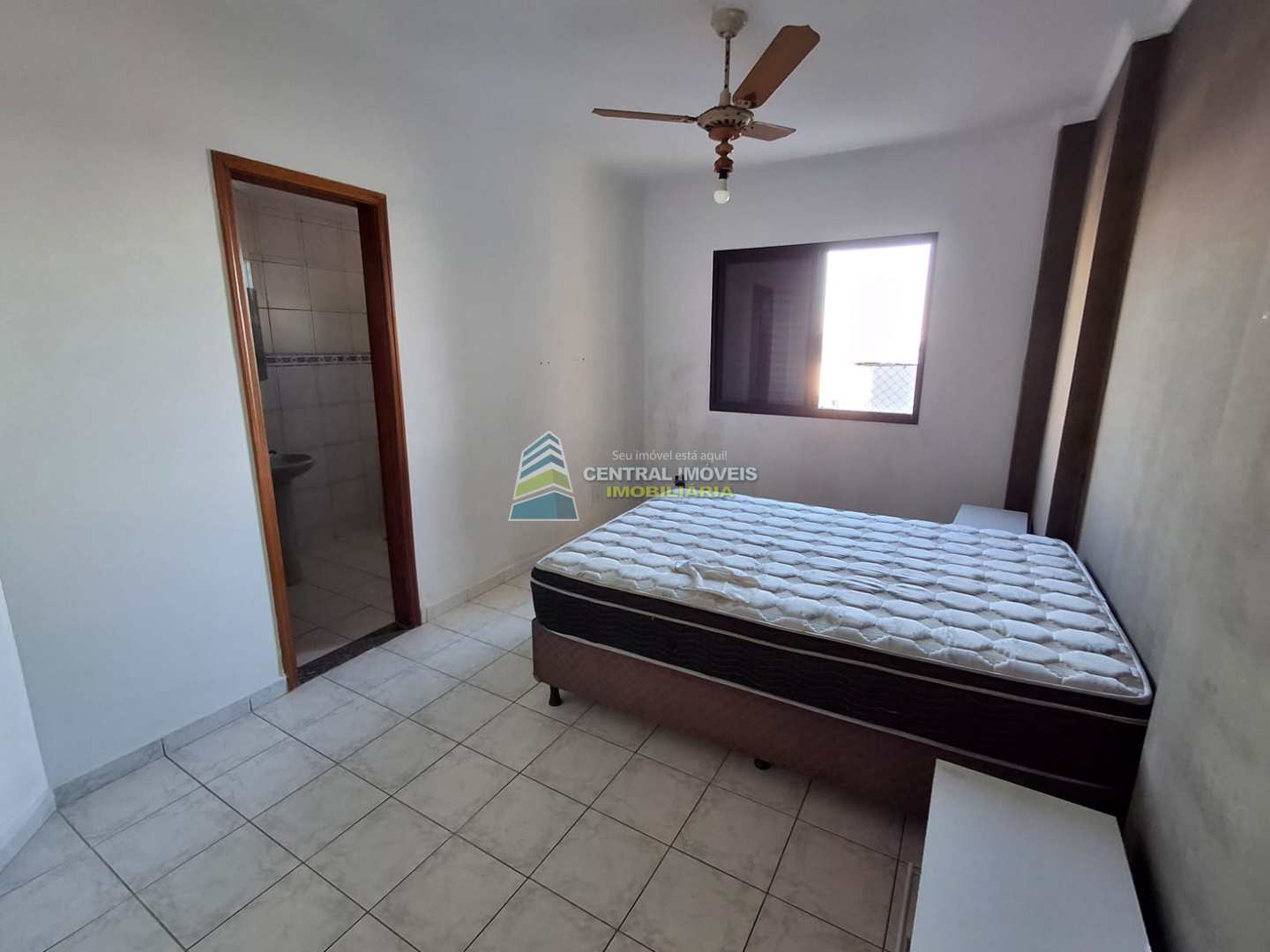 Apartamento para alugar com 1 quarto, 58m² - Foto 11