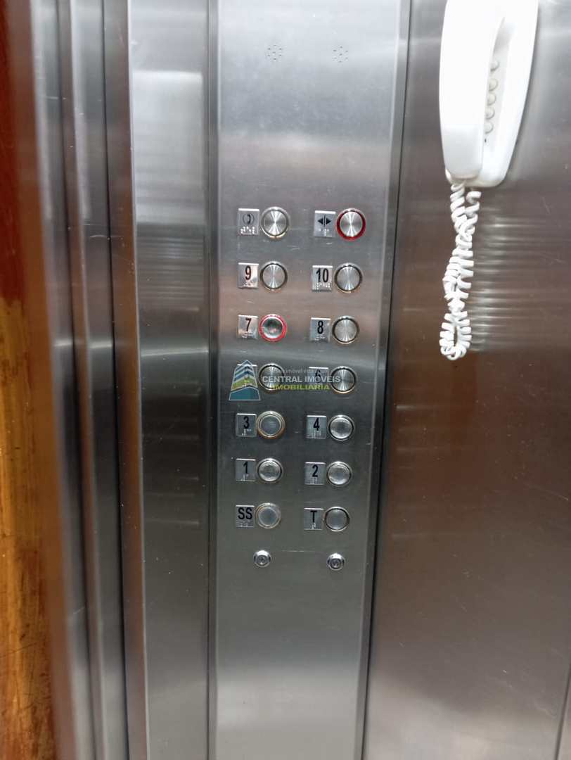 Apartamento para alugar com 1 quarto, 47m² - Foto 32