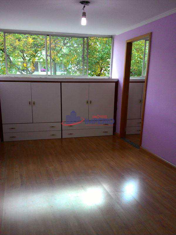 Apartamento com 3 dorms, 1 suíte, 2 banheiros, Parque Cecap-MG