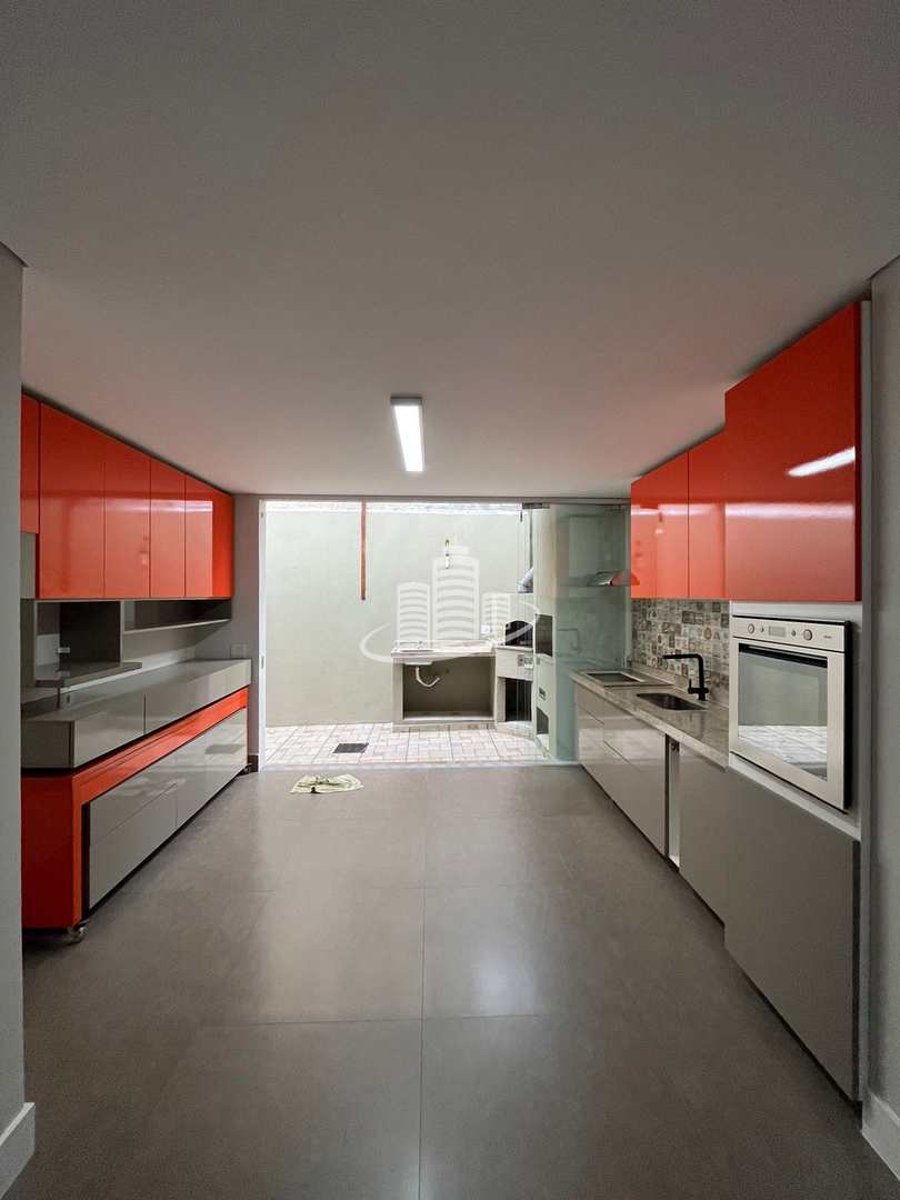 Sobrado com 3 dorms, Jardim São Paulo(Zona Norte), São Paulo - R$ 930 mil, Cod: 6726
