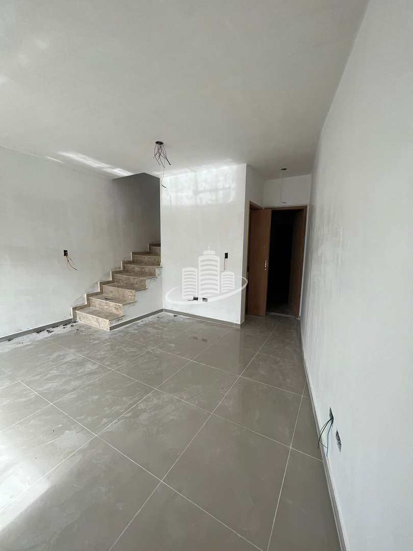Sobrado com 2 dorms, Imirim, São Paulo - R$ 610 mil, Cod: 9447