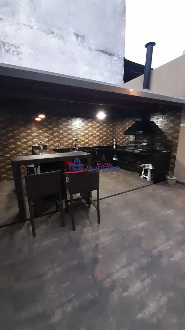 Sobrado com 3 dorms, Vila Santa Maria, Guarulhos - R$ 699 mil, Cod: 9471