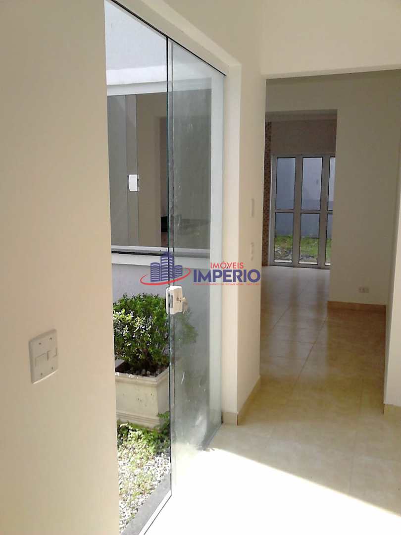 Sobrado com 3 dorms, Tremembé, São Paulo - R$ 640 mil, Cod: 9528
