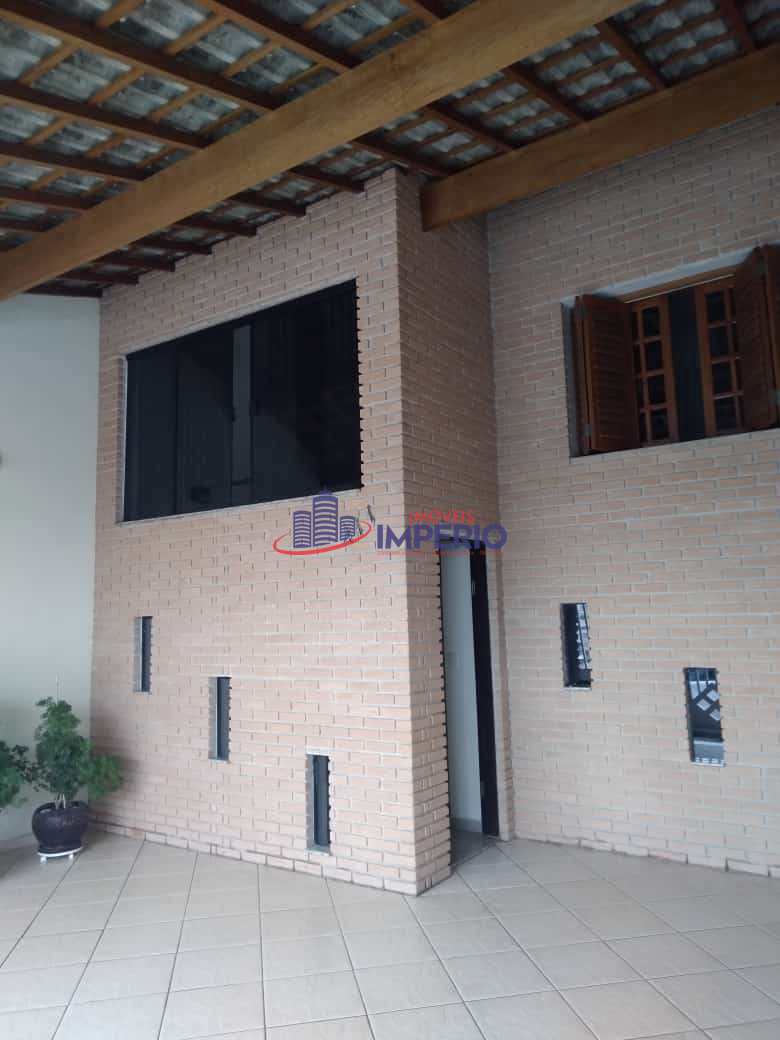 Casa com 3 dorms, Jardim Paraventi, Guarulhos - R$ 699 mil, Cod: 9695