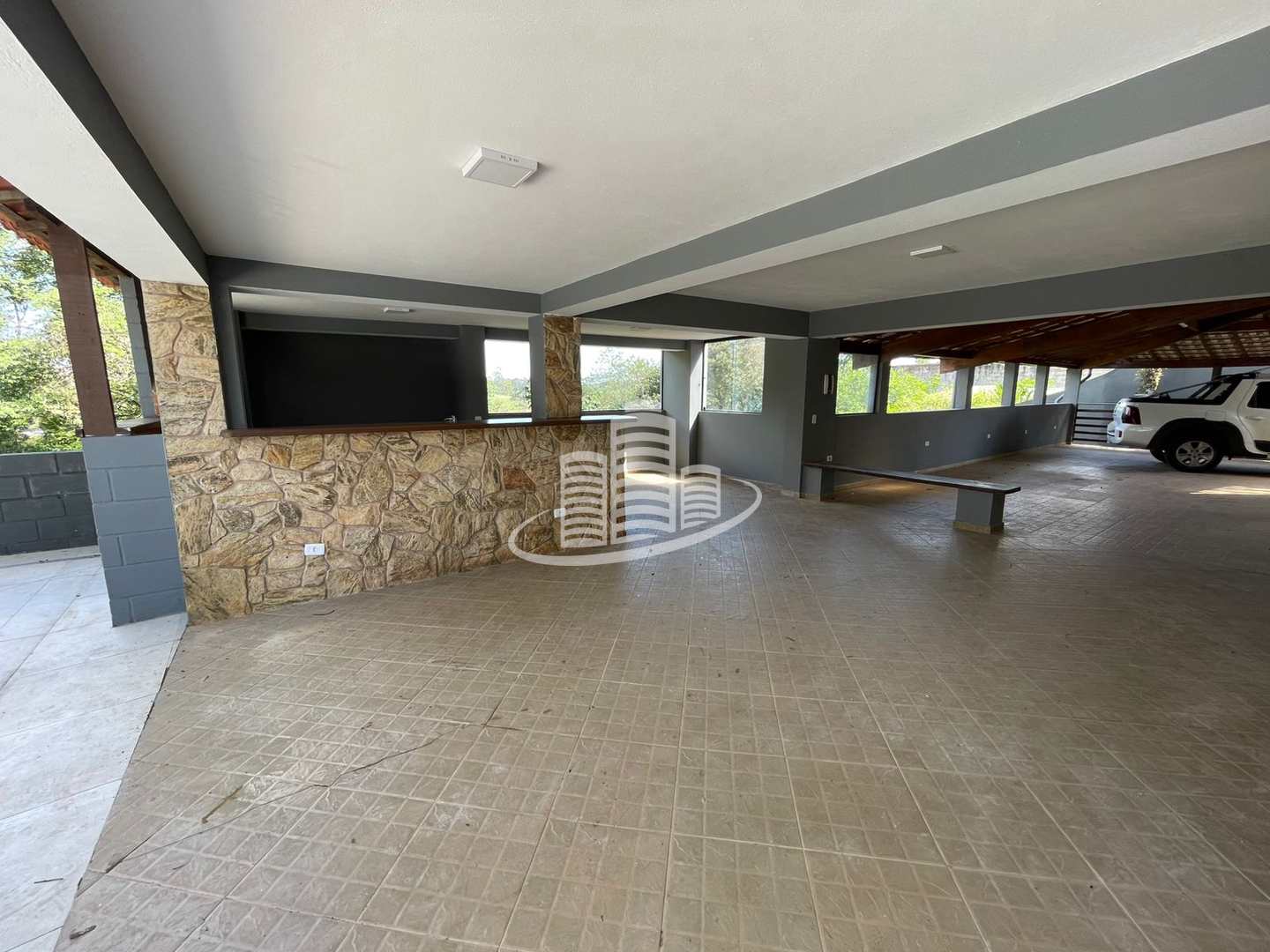 Chácara, 3 quartos, 1710 m² - Foto 4