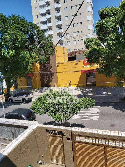 Casa à venda com 4 quartos, 240m² - Foto 3