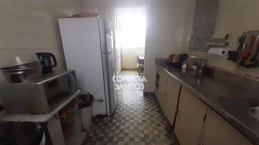 Casa à venda com 4 quartos, 240m² - Foto 15
