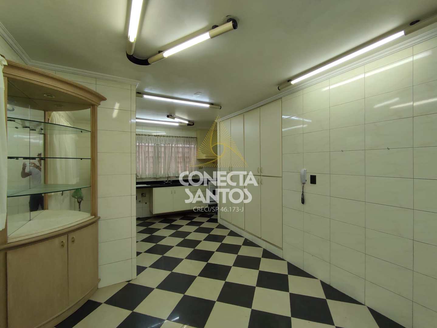 Casa para alugar com 2 quartos, 480m² - Foto 23