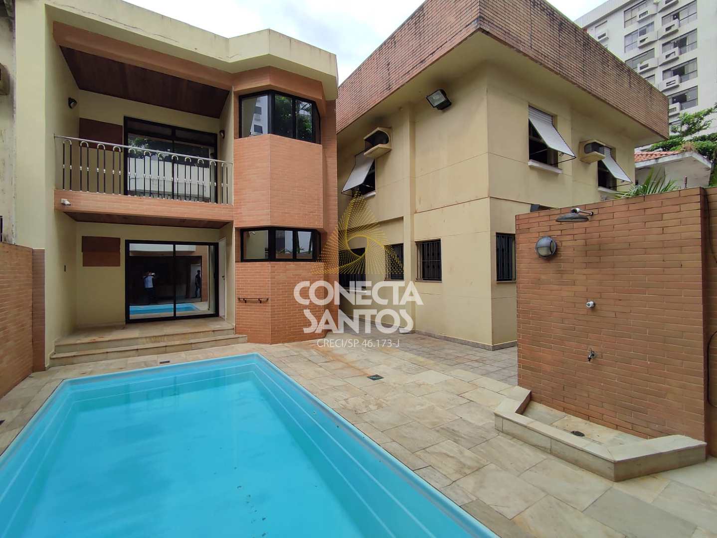 Casa para alugar com 2 quartos, 480m² - Foto 3