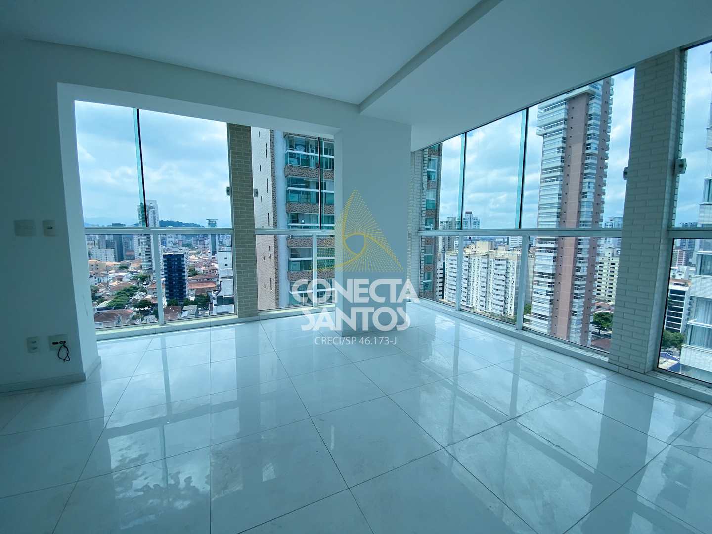 Cobertura à venda com 3 quartos, 349m² - Foto 1