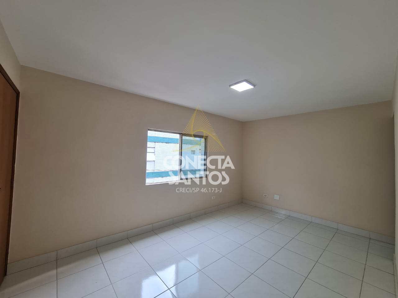 Apartamento à venda com 3 quartos, 70m² - Foto 4