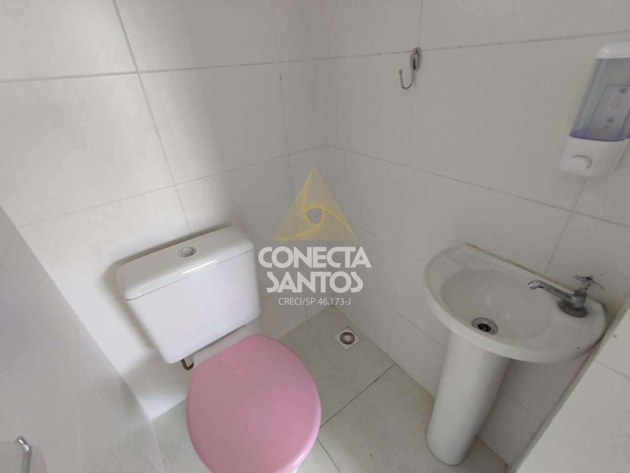 Casa à venda com 2 quartos, 180m² - Foto 7