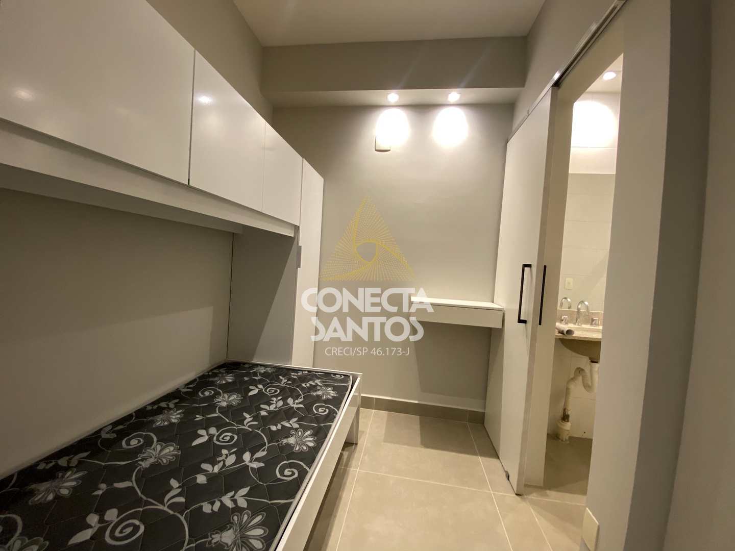Apartamento à venda com 2 quartos, 57m² - Foto 13
