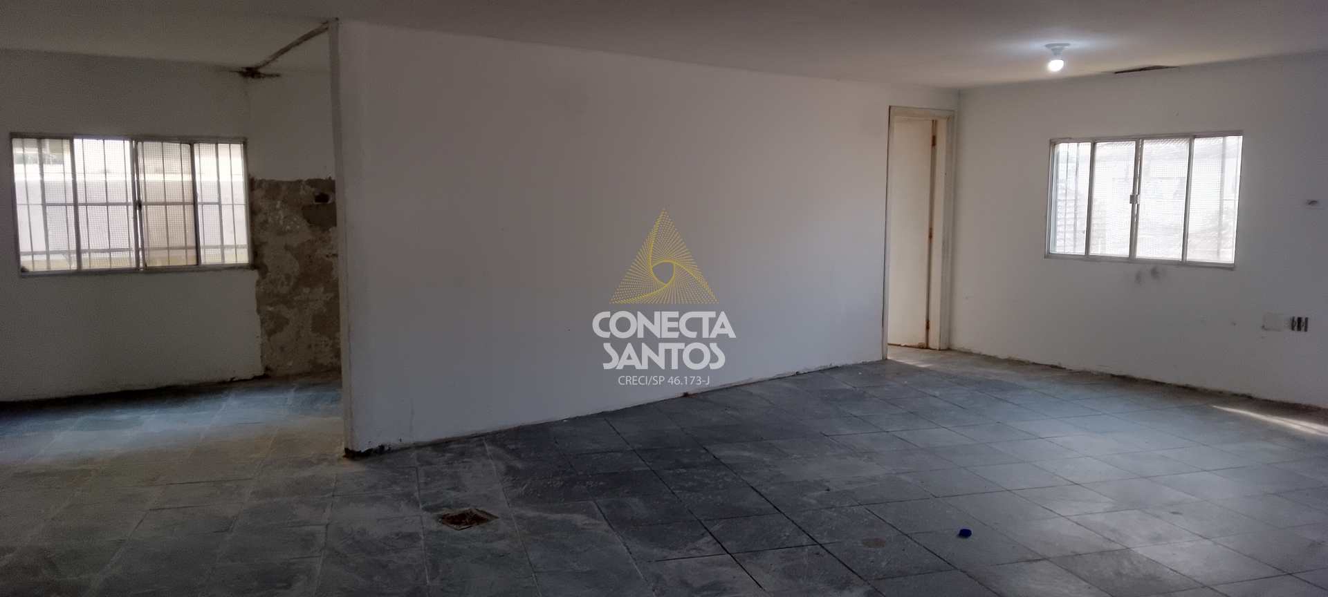 Depósito-Galpão-Armazém à venda e aluguel, 305m² - Foto 6