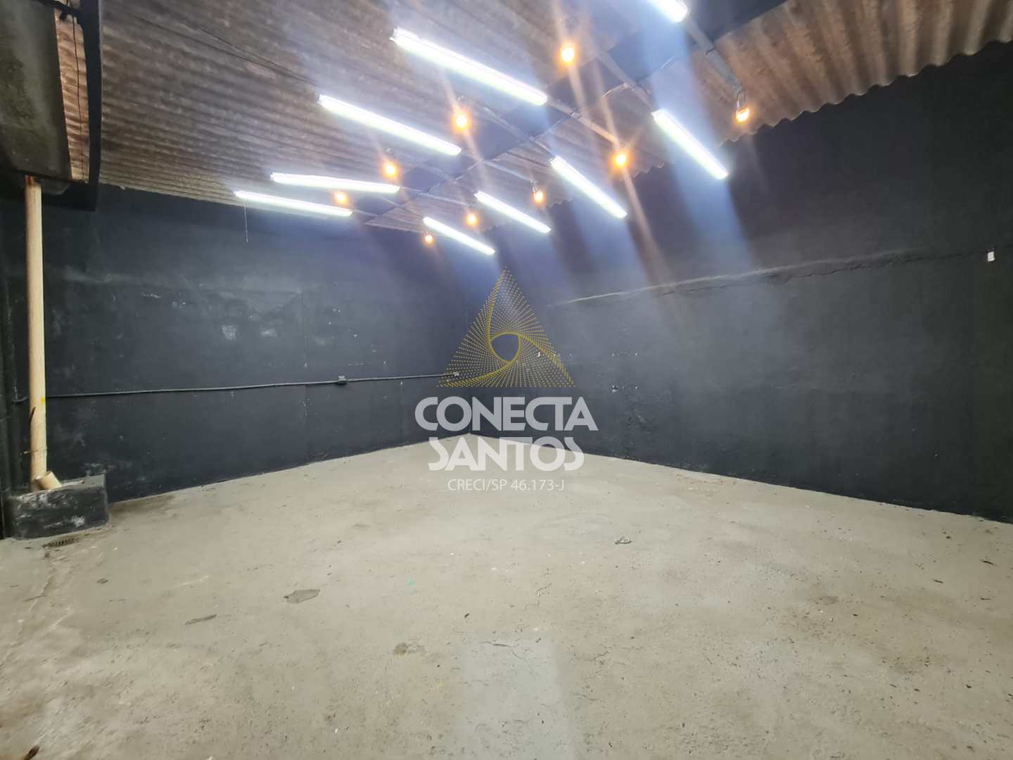 Depósito-Galpão-Armazém à venda e aluguel, 240m² - Foto 18