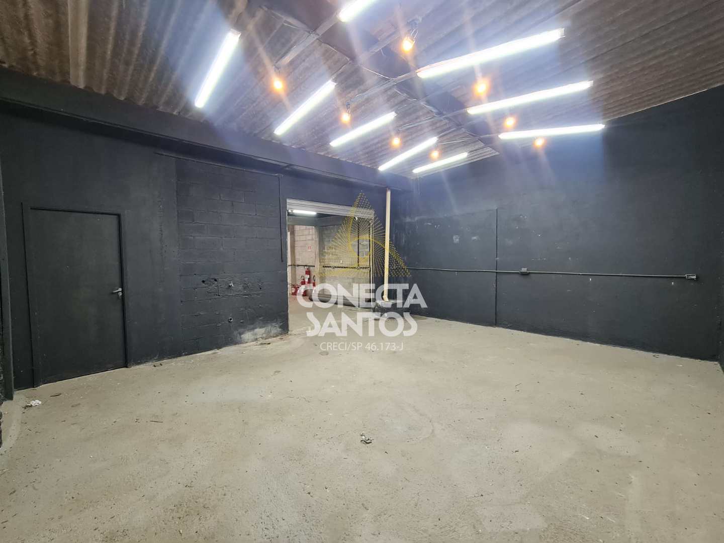 Depósito-Galpão-Armazém à venda e aluguel, 240m² - Foto 19