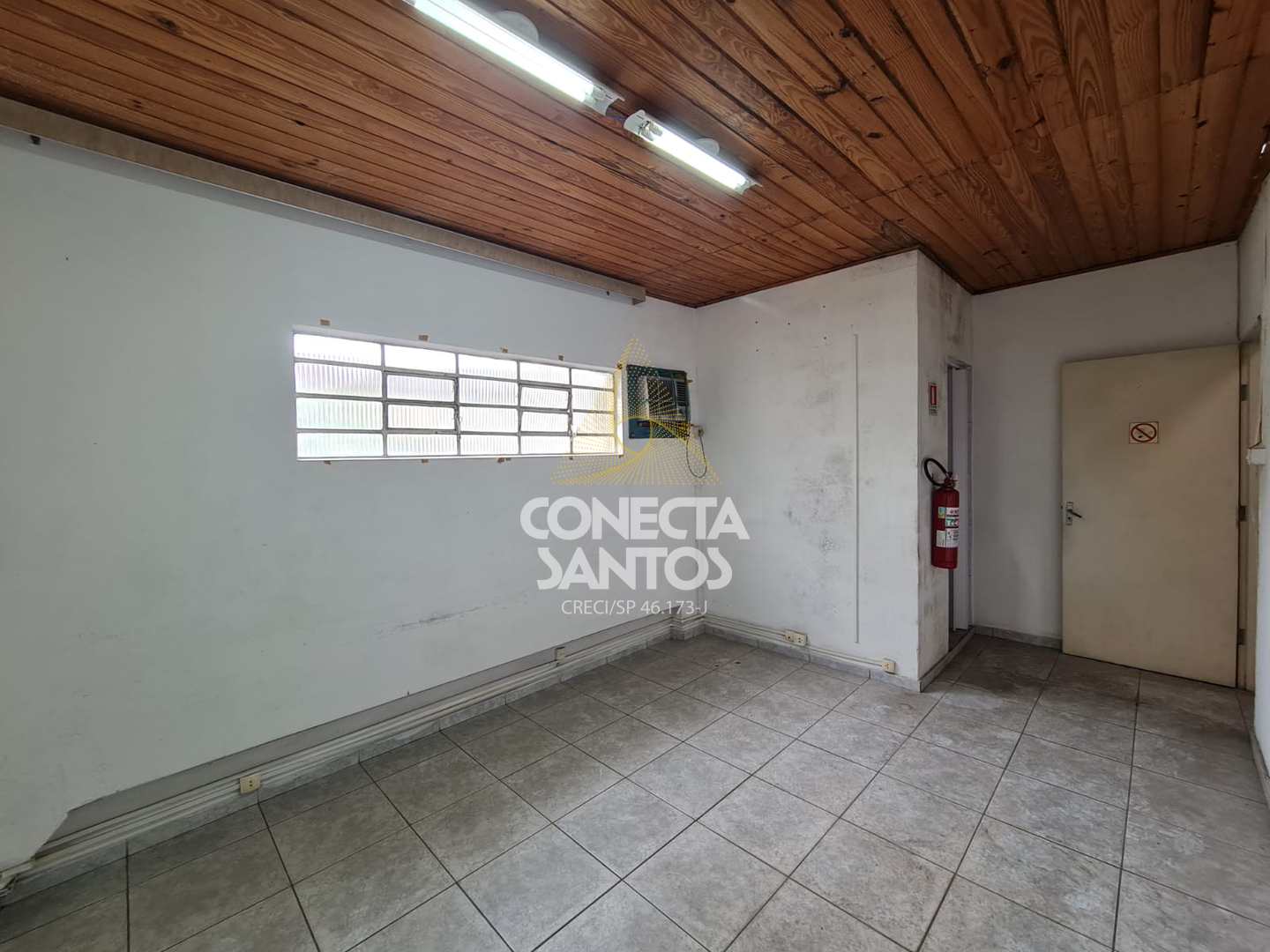 Depósito-Galpão-Armazém à venda e aluguel, 240m² - Foto 25