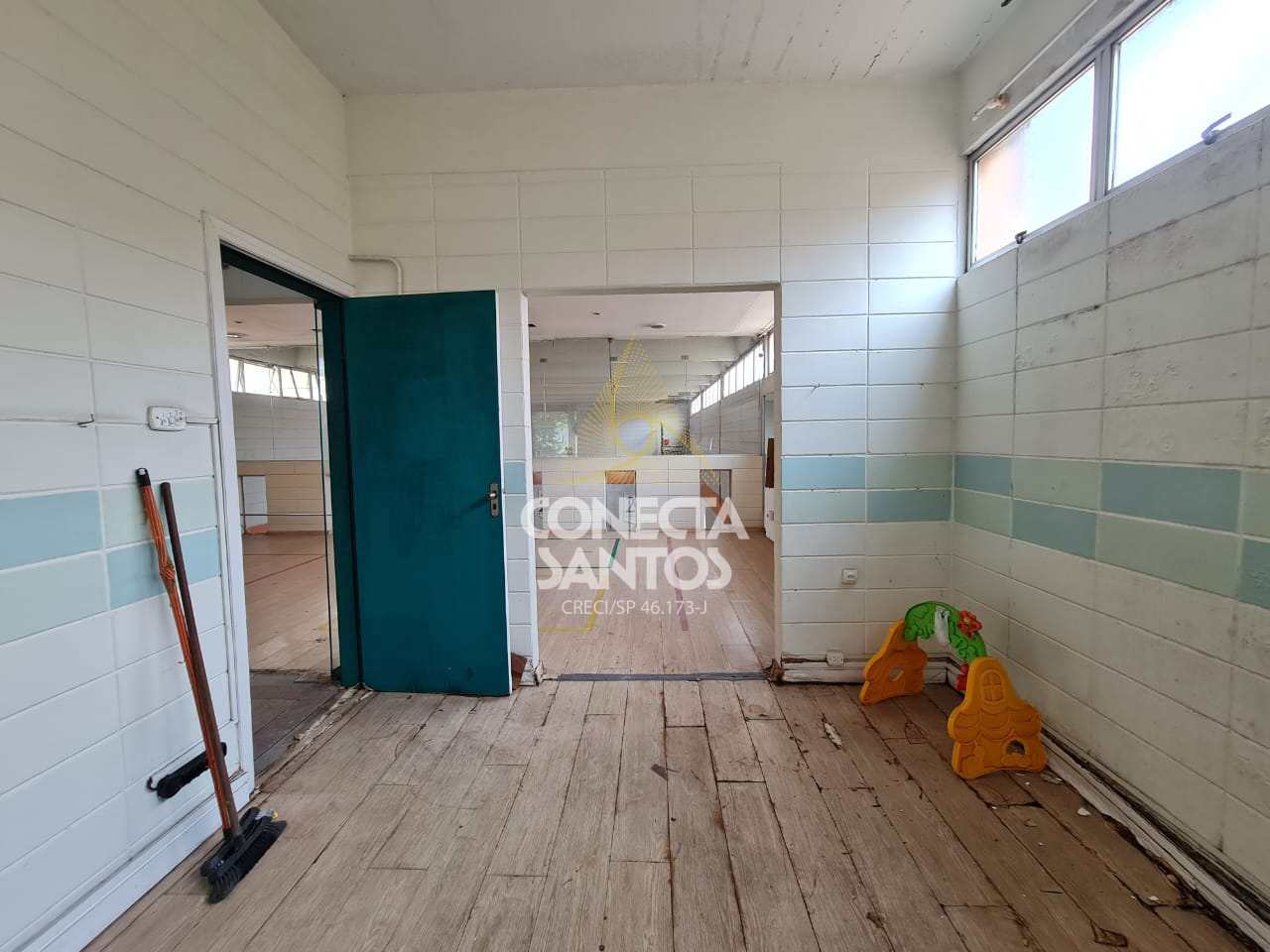 Prédio Inteiro para alugar com 1 quarto, 1300m² - Foto 33