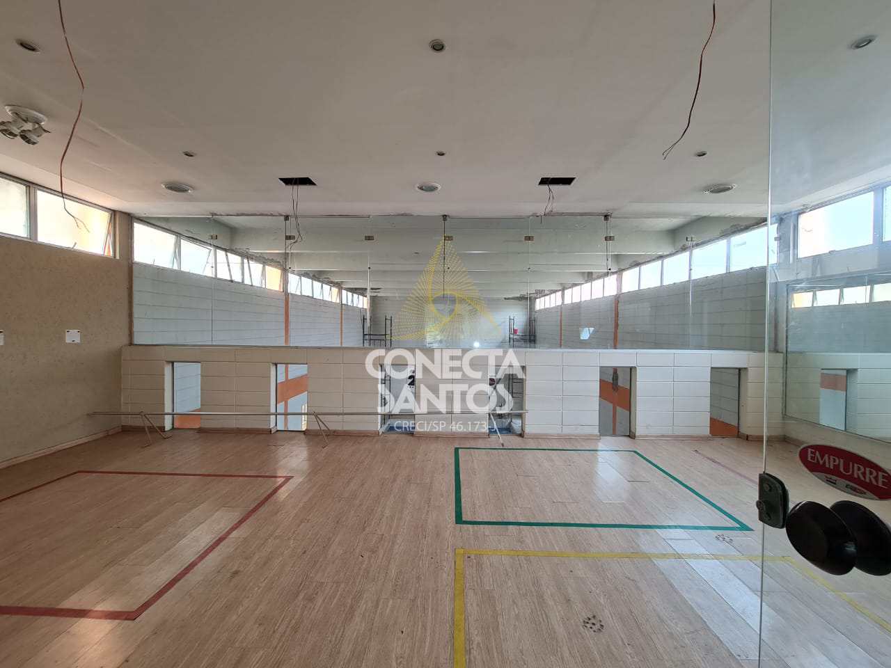 Prédio Inteiro para alugar com 1 quarto, 1300m² - Foto 28