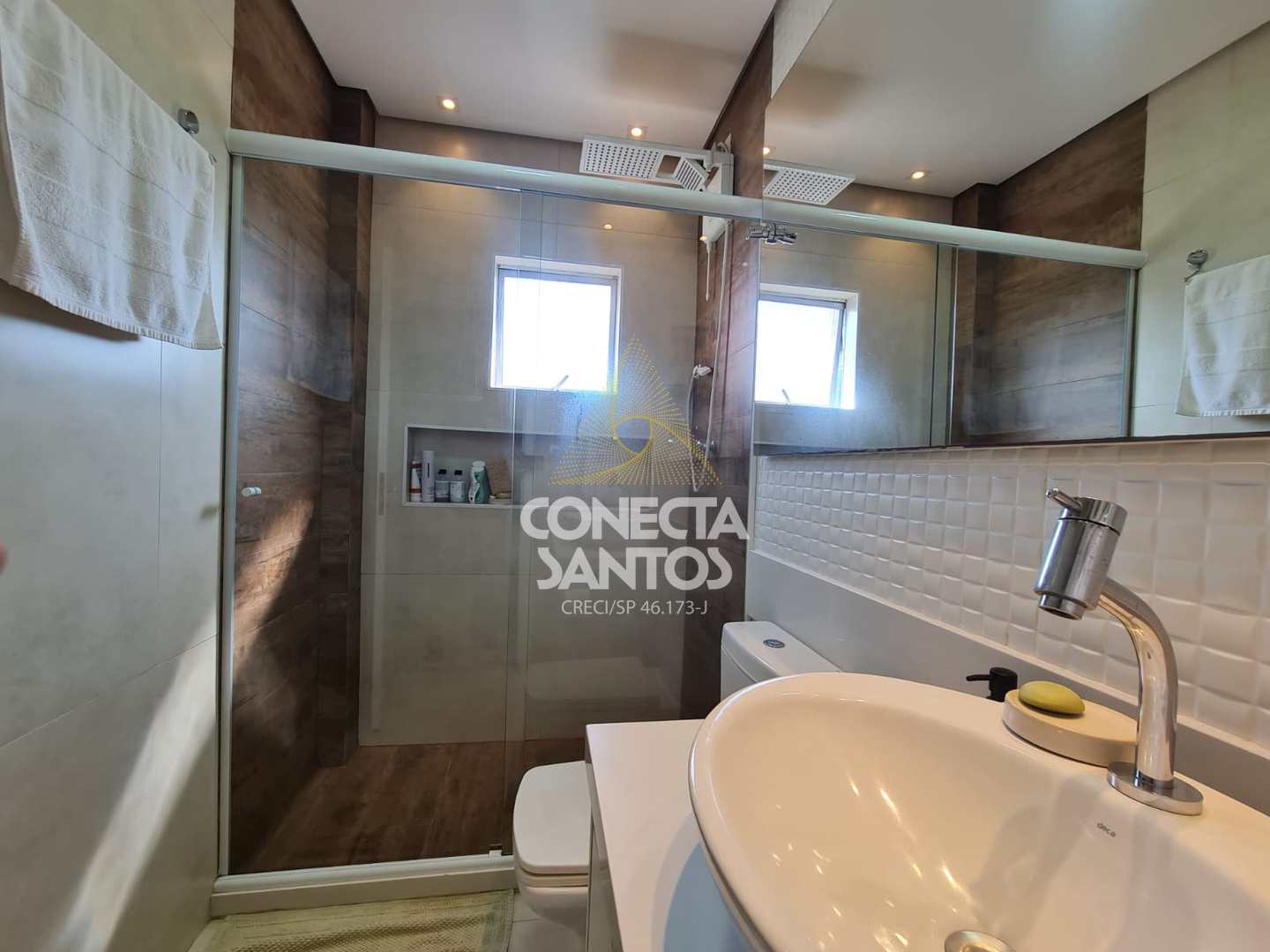 Apartamento à venda com 2 quartos, 70m² - Foto 27