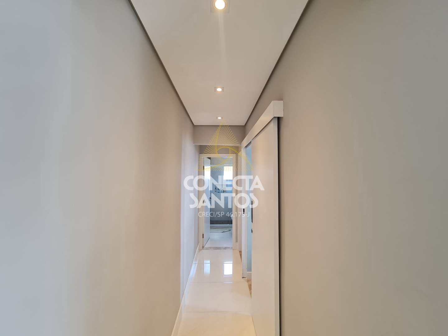 Apartamento à venda com 2 quartos, 70m² - Foto 20