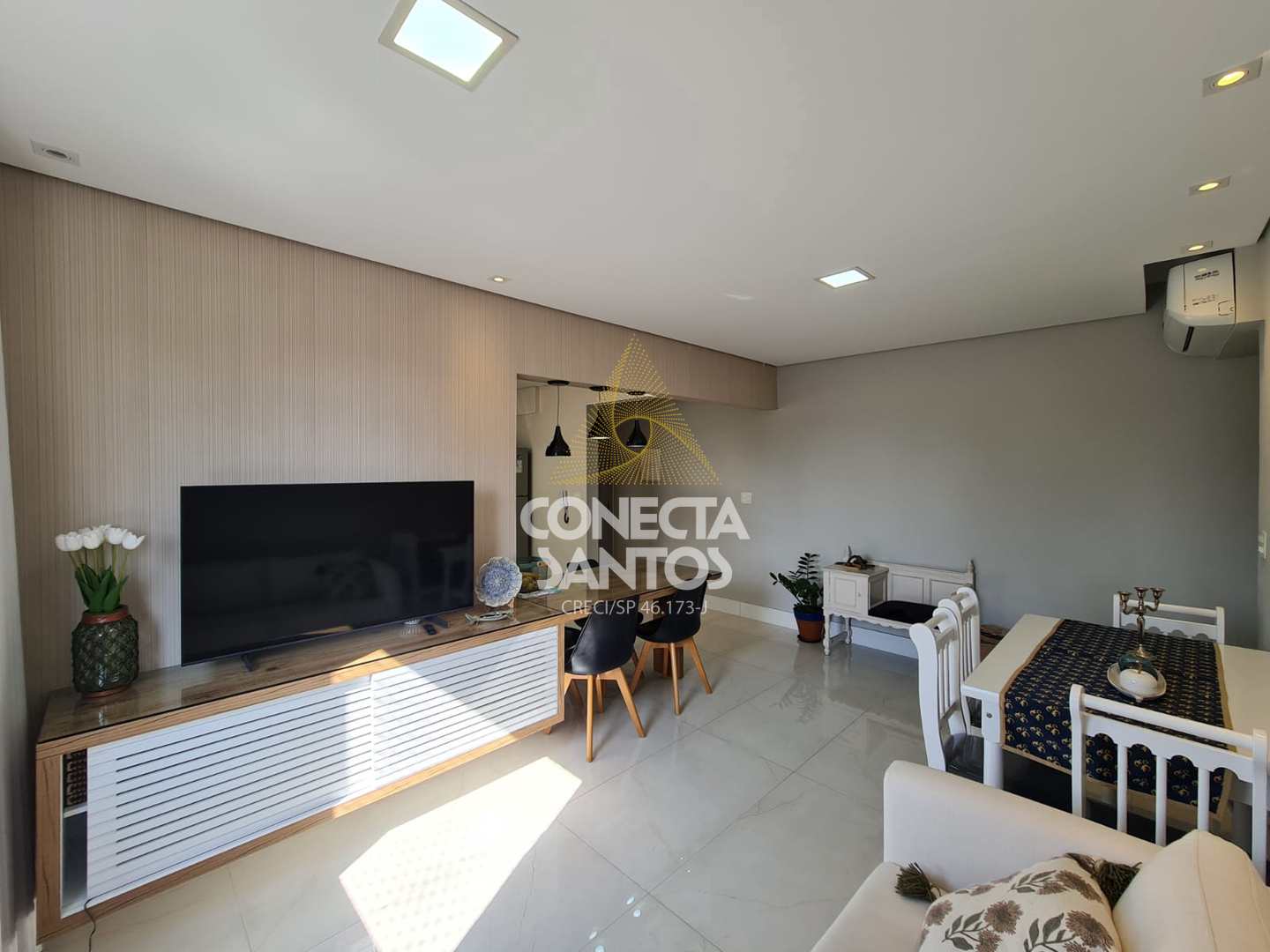 Apartamento à venda com 2 quartos, 70m² - Foto 7