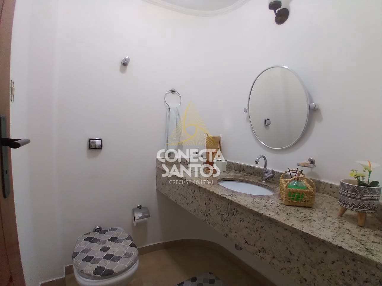 Casa à venda com 3 quartos, 236m² - Foto 11