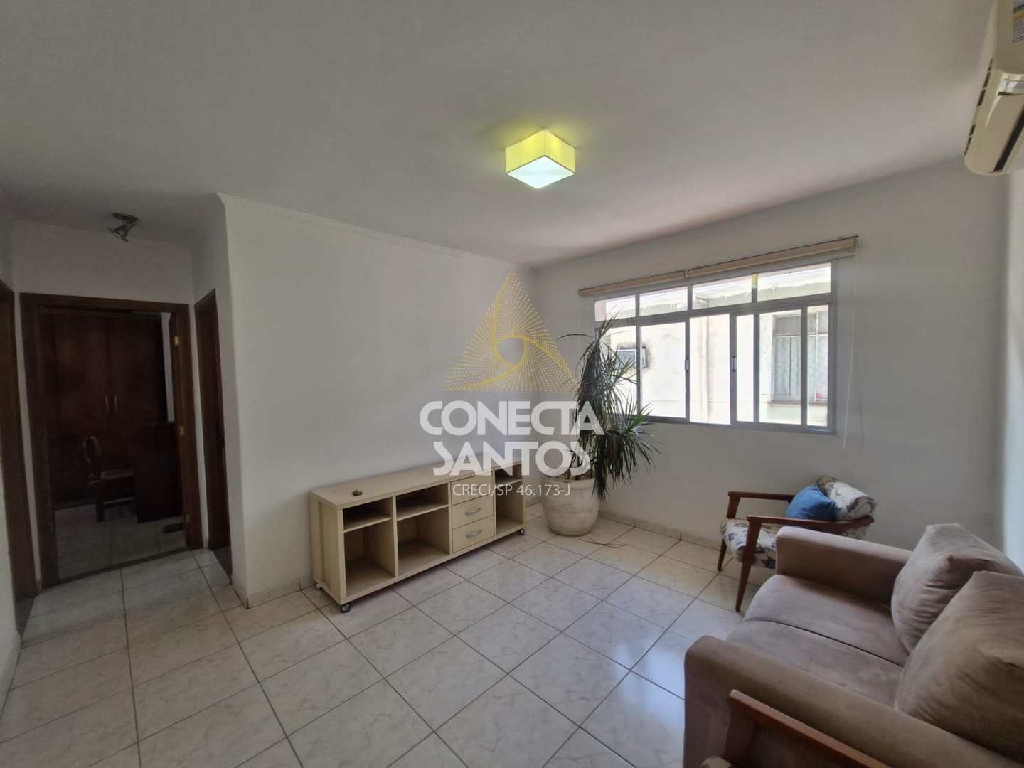 Apartamento à venda com 2 quartos, 68m² - Foto 1